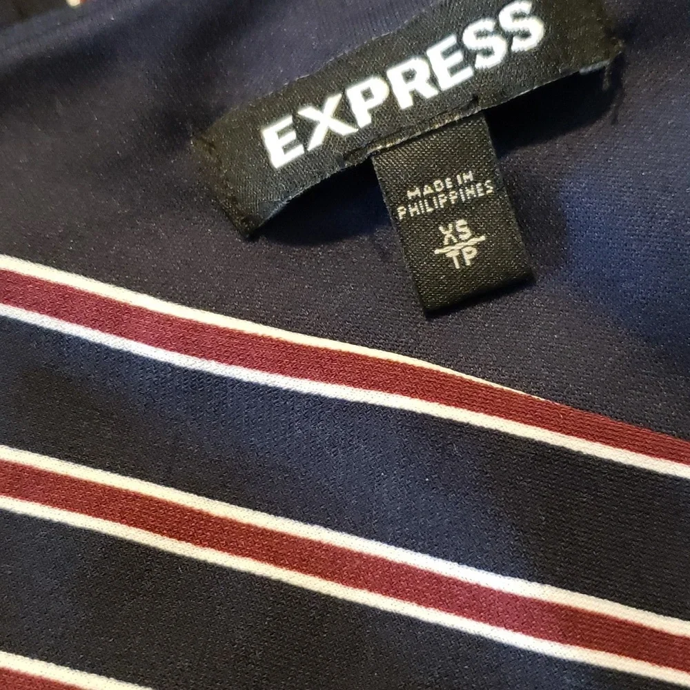 ♦️♦️ SOLD ♦️♦️Express Jumpsuit - Picture 13 of 13